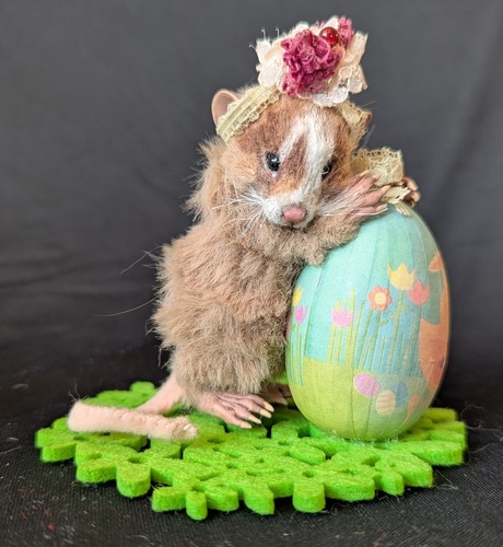 Easter Mouse with Painted Egg Handmade OOAK