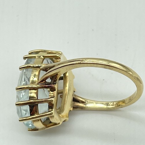 Vintage Aquamarine Stone in 14kt Gold Setting Size 7 Stunning March Birthstone - Picture 11 of 12
