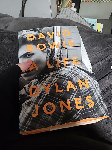 David Bowie: A Life von Dylan Jones (Hardcover, 2017) - Bild 4 von 4