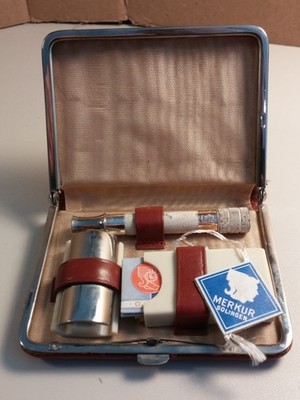 Merkur Solingen, antikes Rasierset Reiseset, D.R.Patent Nr. 483501, im Etui