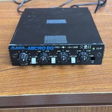 Alesis Micro EQ z kablem zasilającym