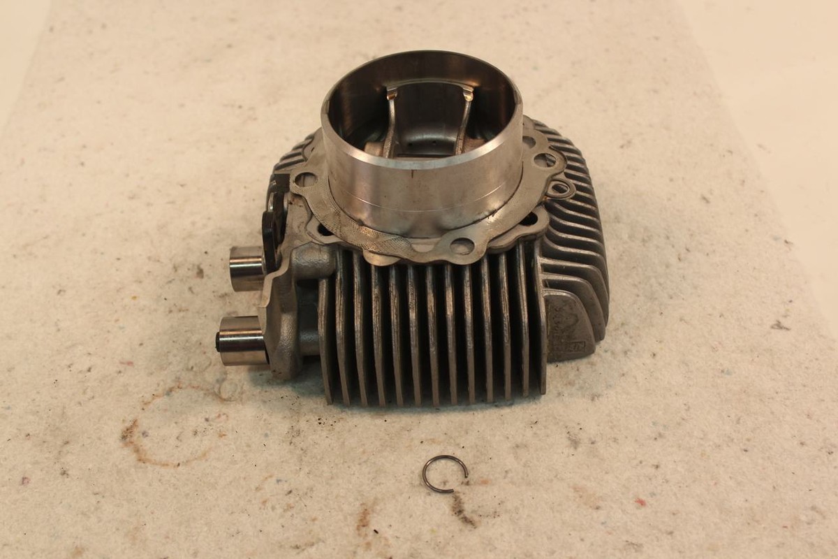 専用1 Ducati Hypermotard 796 2010 Front Engine Motor Cylinder Sleeve