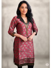 Red Tunic with Green Paisly Bronze collar, V-Neck, 3/4 Sleeves knee length Kurti