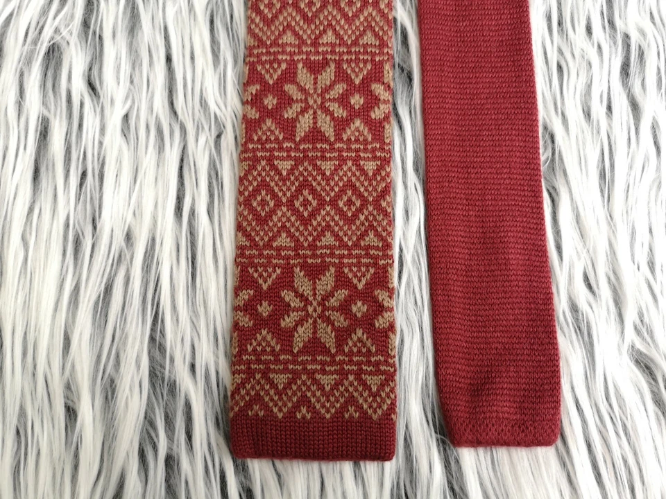 CORBATA HOMBRE UNIQLO ROJO BEIGE TEJIDO EXTREMO CUADRADO Foto 2 de 4