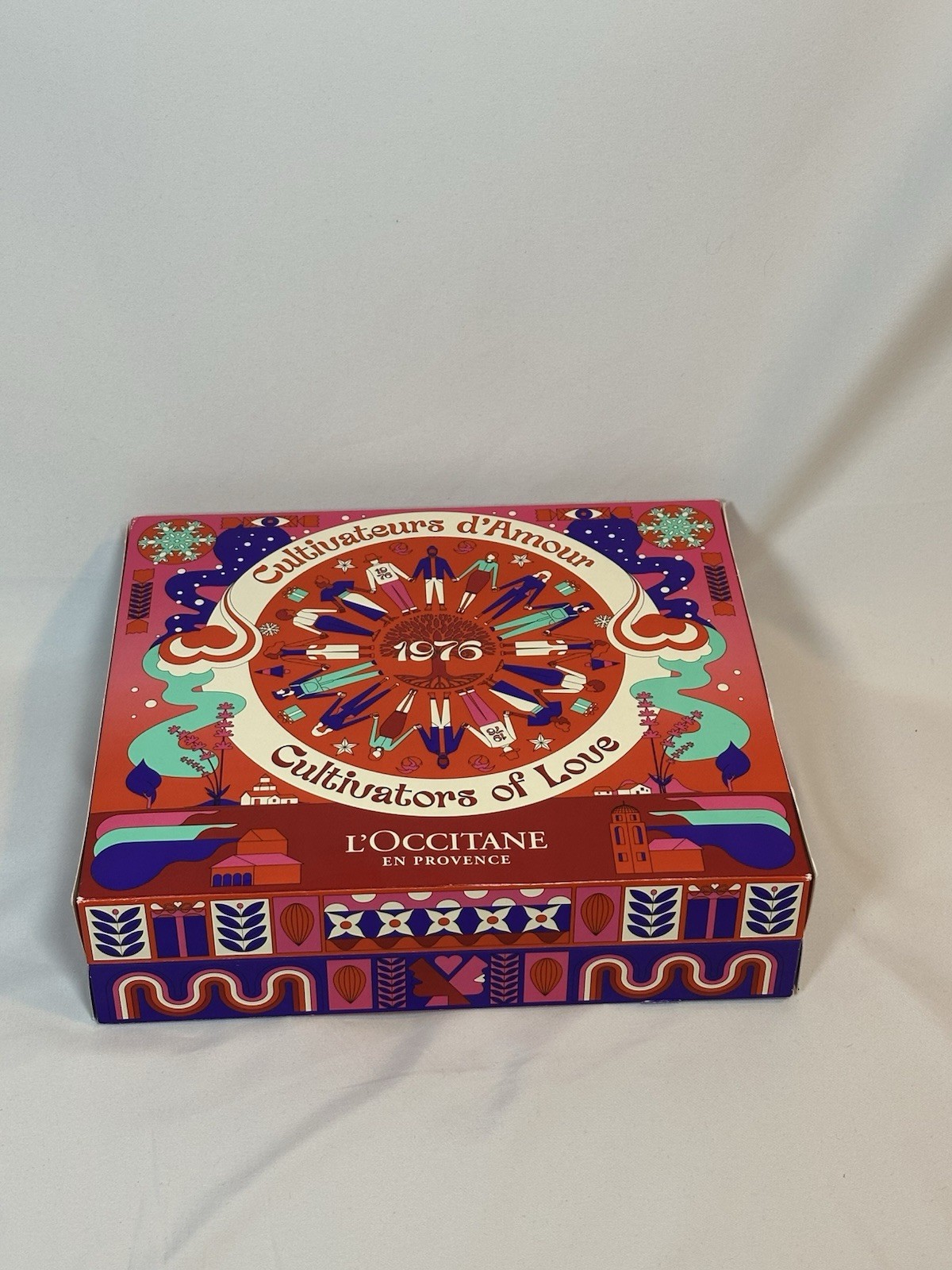 L OCCITANE 24 Days Of Beauty Classic Holiday Advent Calendar EBay l-occitane-24-days-of-beauty-classic-holiday-advent-calendar-ebay