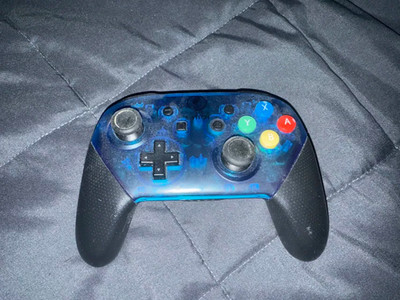 Nintendo Switch Wireless Controller (Custom Clear Blue Shell)