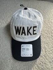 Gorra de béisbol ajustable bordada de dos tonos Nike Wake Forest Demon Deacons