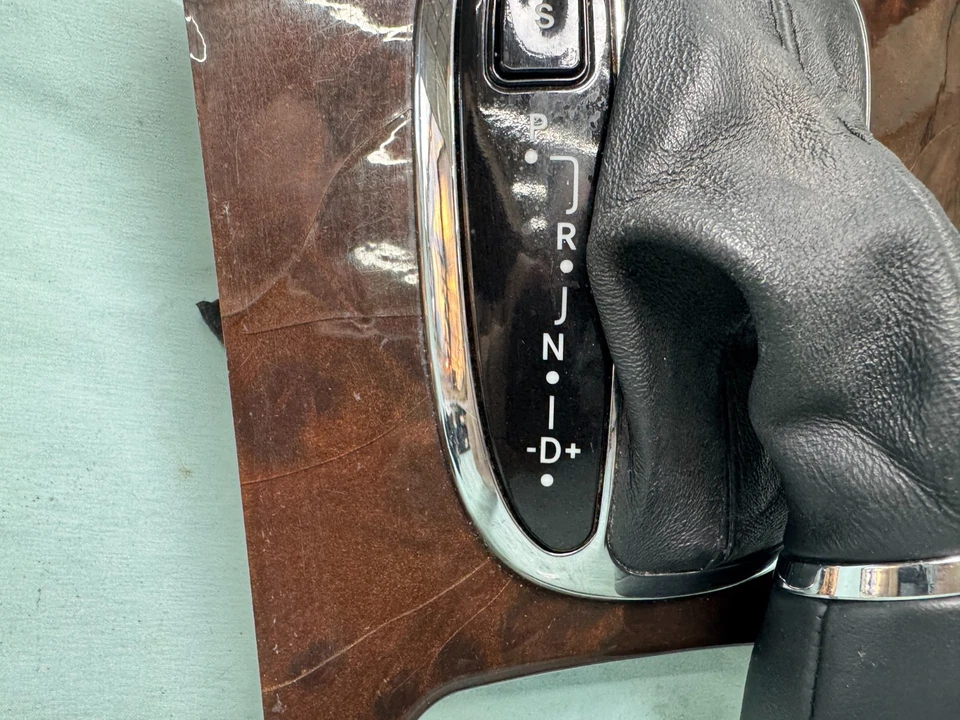 Mercedes-Benz Clase C C240 2001-2004 OEM palanca de cambios bisel embellecedor A 2036805439 Foto 3 de 4