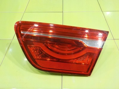 JAGUAR XE 2.0 D 17r SEDAN 4D rechte hintere Rückleuchte / NI 45087