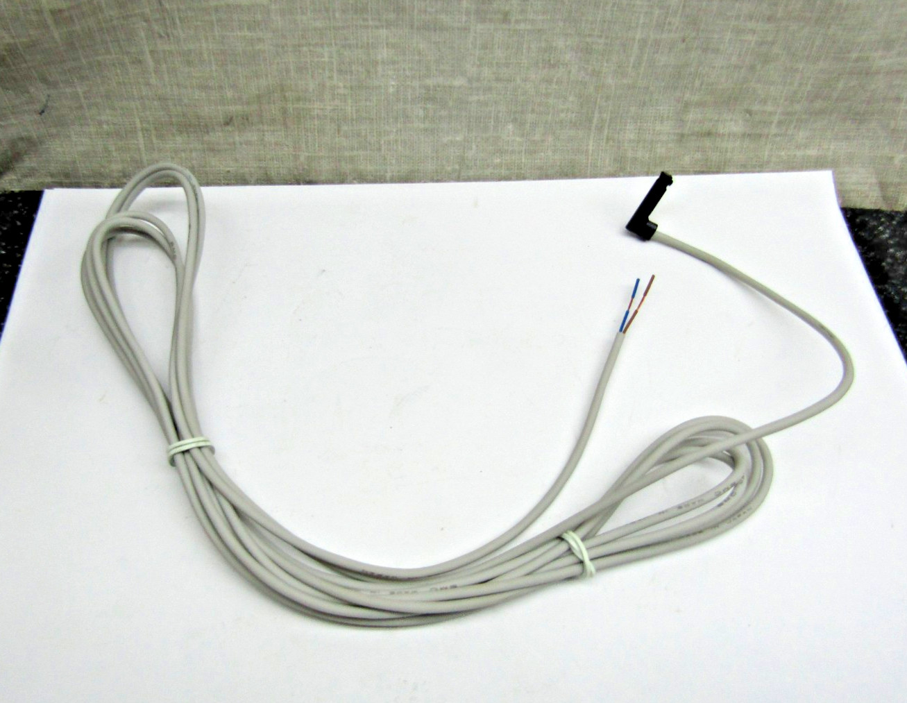 SMC D-A93V Direct Mount MX Cylinder Position Reed Switch