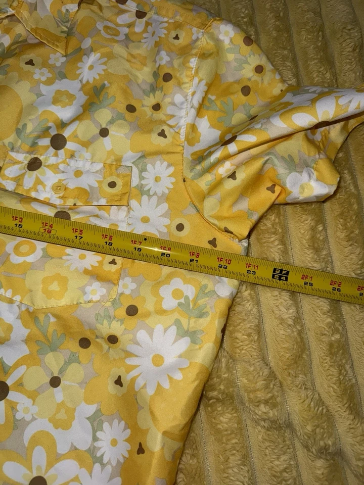Men’s Free Planet, Yellow Floral Pool Party Vacation Shirt Button Down Large - Image 4 of 4
