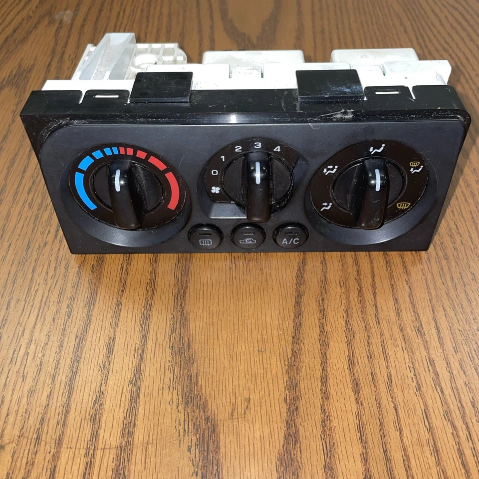 Subaru Legacy Outback 2000 2004 aire acondicionado calor temperatura climatización climatización Foto 2 de 4