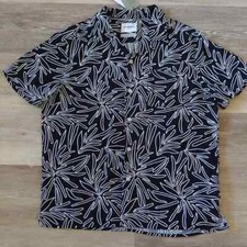 NWT Goodfellow  Co 100 Rayon Vacay Button Down Shirt Black Size M