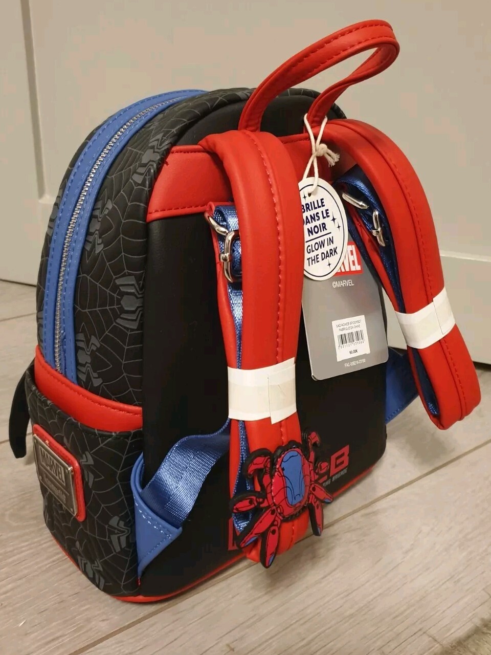 Backpack Avengers Campus Web Spider Loungefly Disneyland Paris image 2