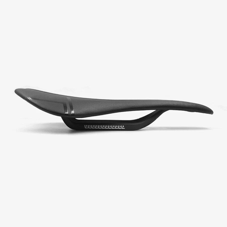 Ultralight Full Carbon Saddle Men Wave Road Bike Saddle Bicycle Racing Seat - Image 2 of 4