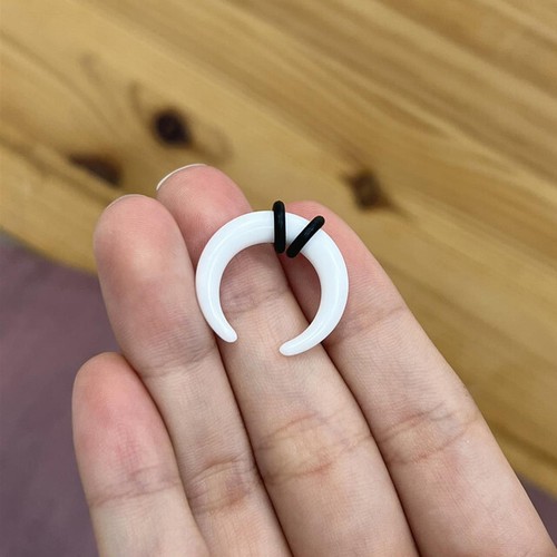 1PC Buffalo Horn Horseshoes White Acrylic C Shaped Septum Pincher Tapers Bull - Picture 9 of 13