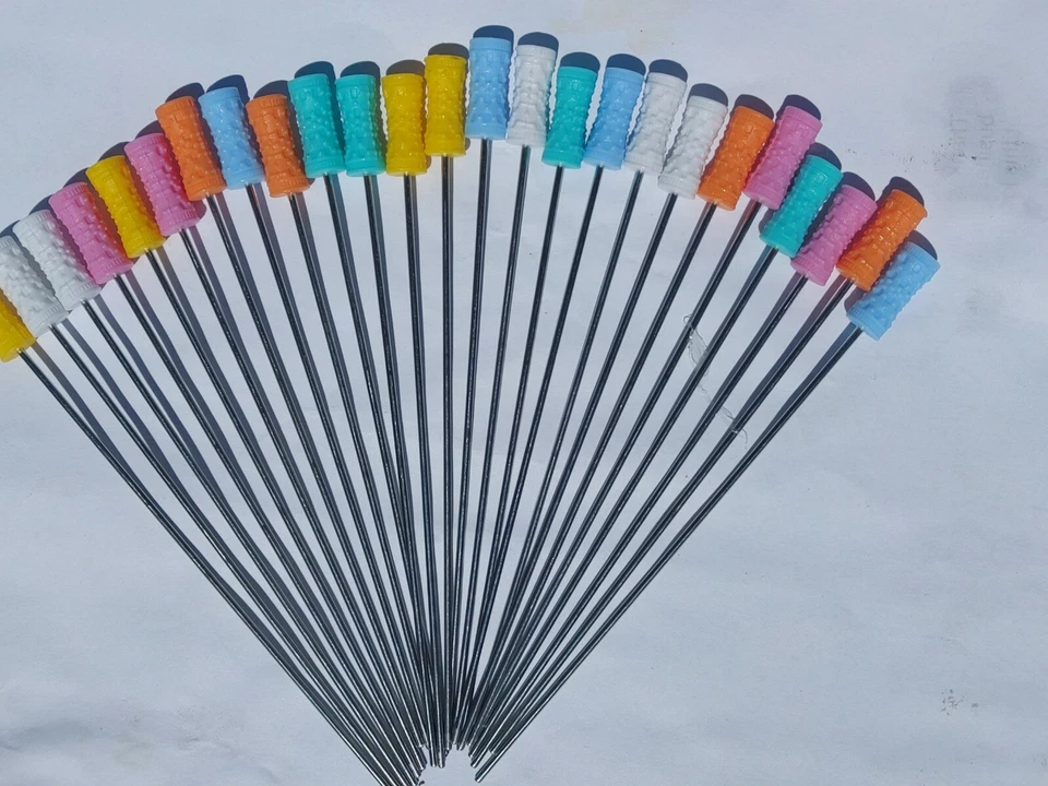 Bag of 25 Hourglass hair pins (4.5 inches long). - Image 2 of 4