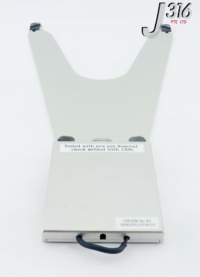 26390 APPLIED MATERIALS END EFFECTOR, 400MM (L) X 190MM (W) 0190