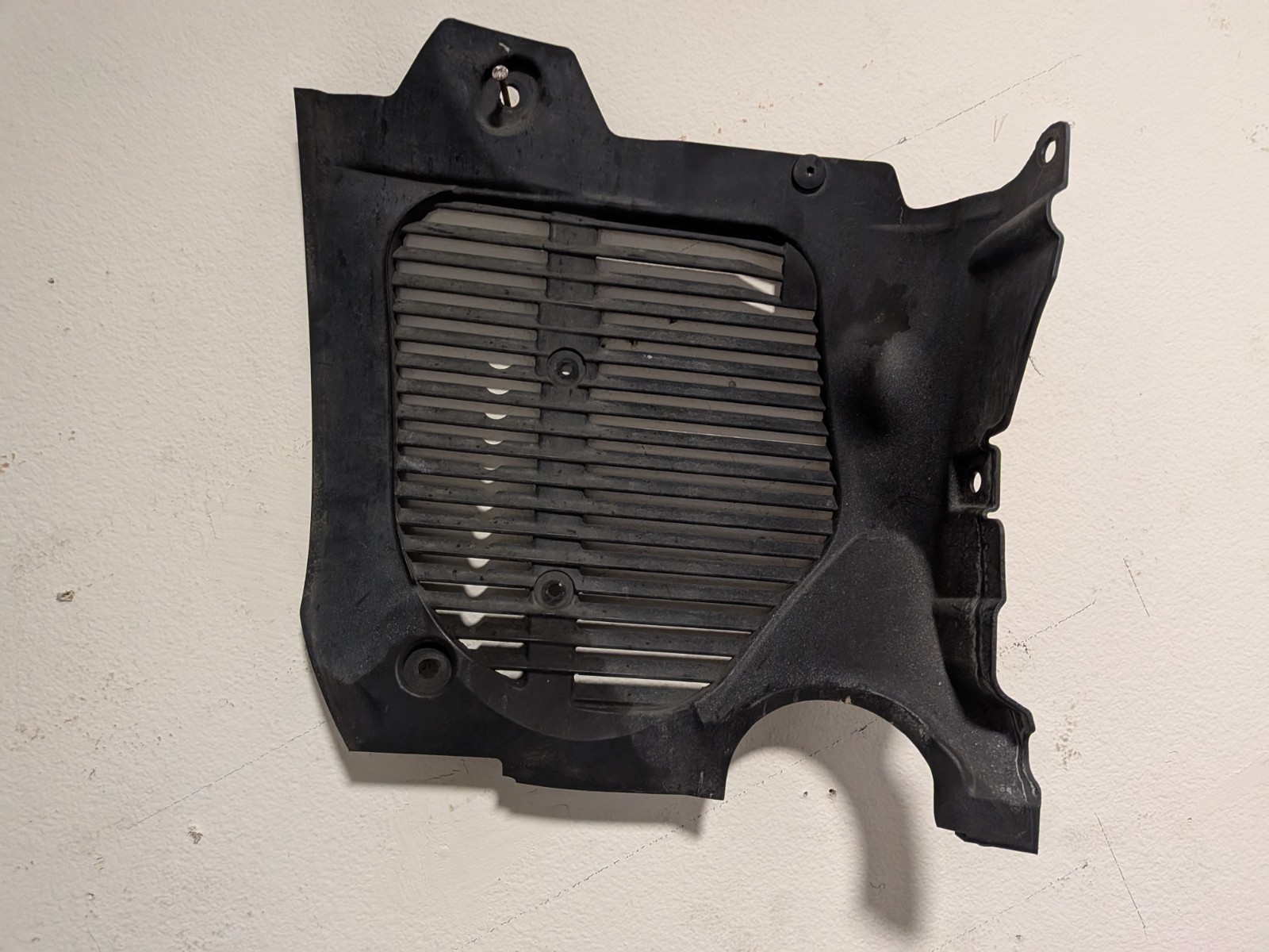 2015-2018 FERRARI CALIFORNIA T FRONT LEFT SIDE GRILLE VENT FACTORY OEM