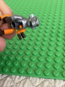 LEGO Monkey Wretch Minifigure Skybound Sky Pirates&nbsp;Ninjago Orange Arms