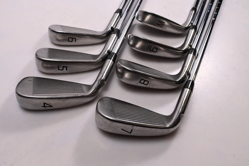 Ping i-Series E1 Irons / 4-PW / Blue Dot / Stiff Flex N.S.Pro Modus³ Tour 105 - Image 4 of 4