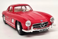 Burago 1/18 Mercedes Benz 300SL 1954 Red Gullwing Diecast scale model car