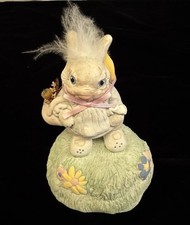 Vintage Dreamsicles Cast Art -  Easter Bunny Figurine By Kristin   Retired
