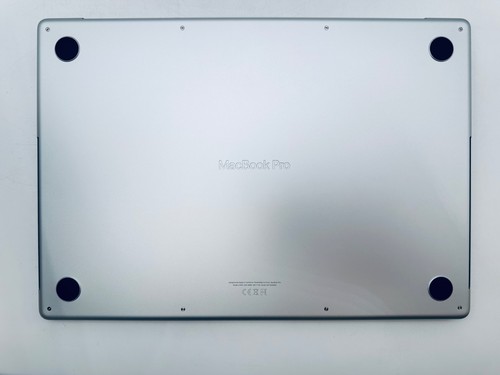 16-Inch Apple MacBook Pro M4 Pro 14-Core CPU 20-Core GPU 24GB, 512GB SSD, Silver - Afbeelding 17 van 24