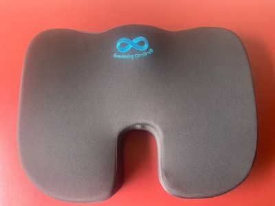 Everlasting Comfort Doctor Recommended Memory Foam Seat Cushion for Office Chair