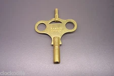 USA - NEW OLD STOCK WELCH TRADEMARK CLOCK MOVEMENT DOUBLE END WINDING KEY  parts