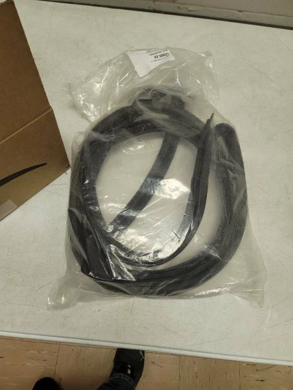 Sello de puerta completo delantero izquierdo para Jeep Wrangler JK 2007-2018 12303.22 Omix-ADA Foto 3 de 4