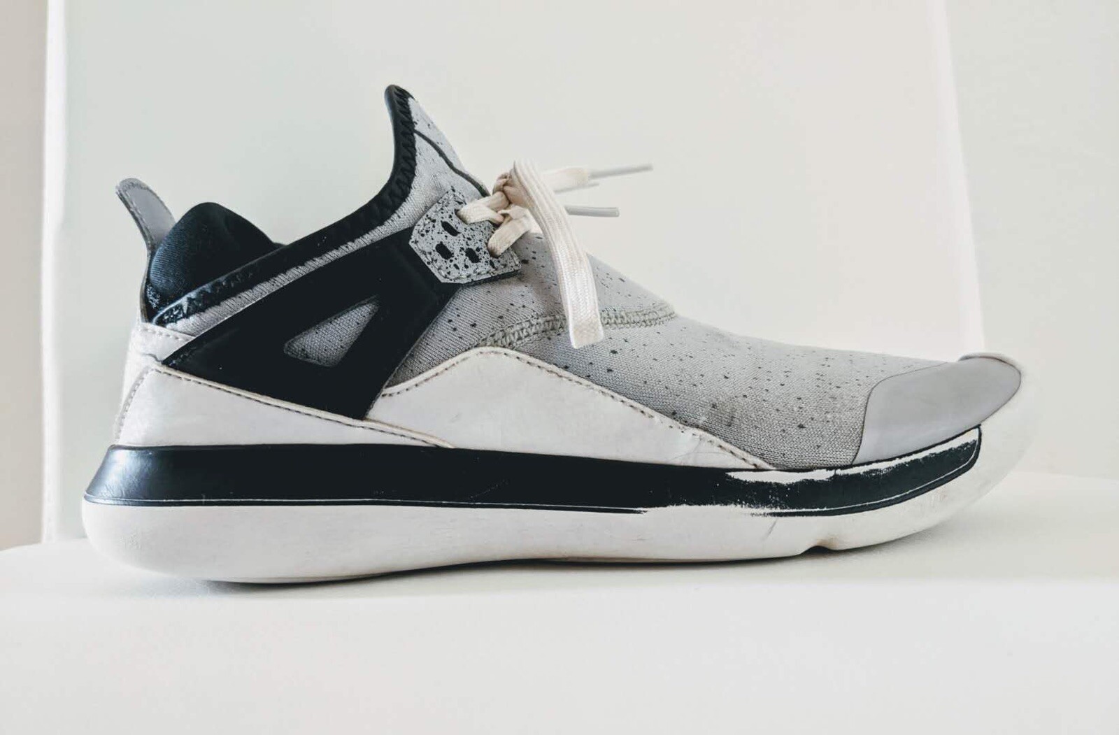 jordan fly 89 wolf grey