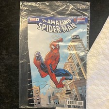 New with Tags - KITH T-shirts and Comic Book Combo - Spider-Man Marvel - Size L