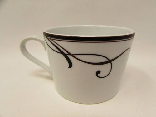 Cocoa Blossom by Mikasa Brown/Cocoa Floral&Vines Cocoa Trim Flat Cup B331 - Picture 2 of 3