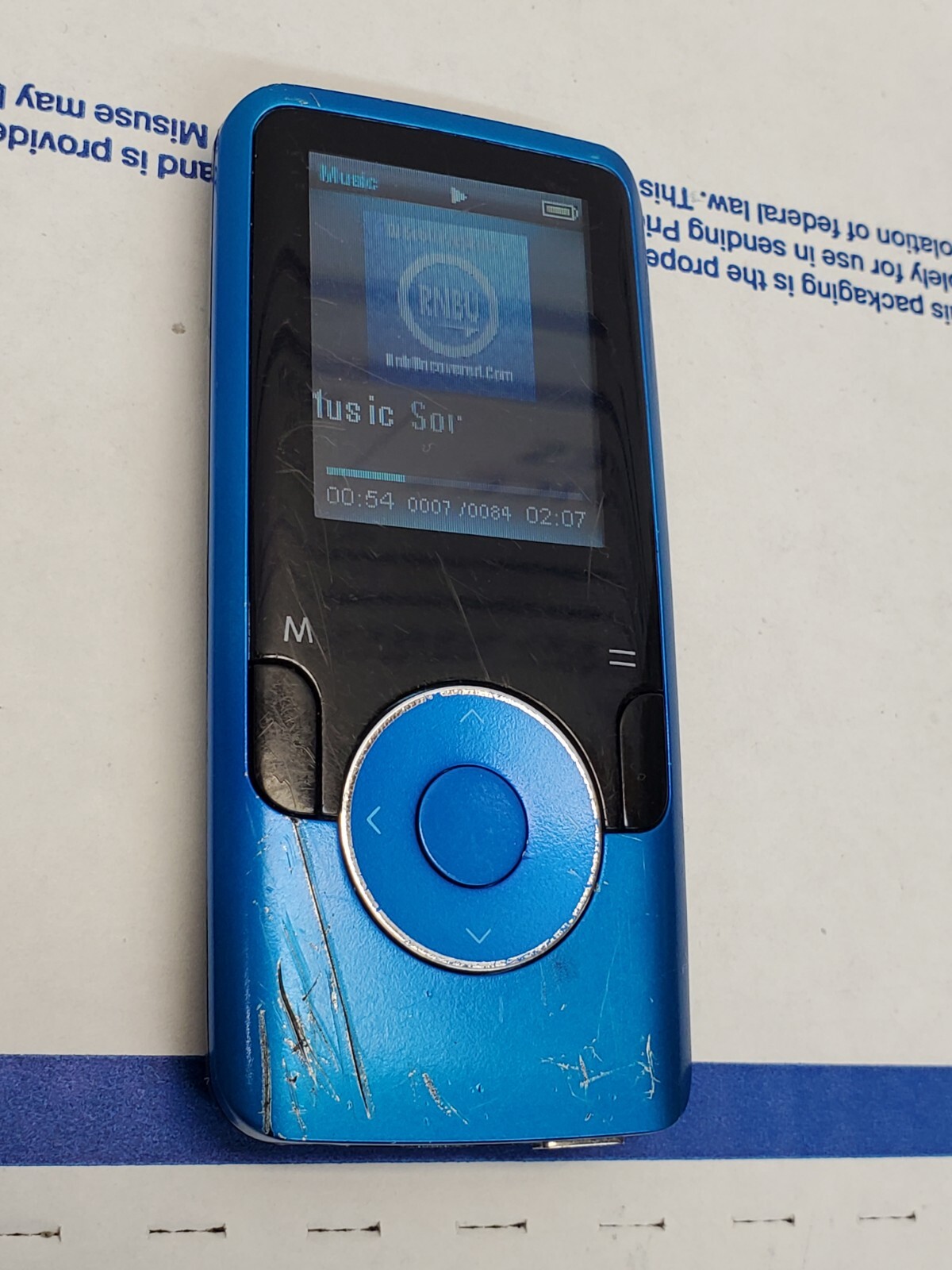 COBY MP6204G 4GB Go Video MP3 Player 1.8 LCD Screen USB 2.0 SCRATCHES