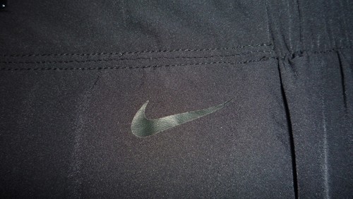 Nike Women's Dri-Fit Bliss Skinny Stretchy Capri Pant 642528-010 Black - Small - 第 2/5 張圖片
