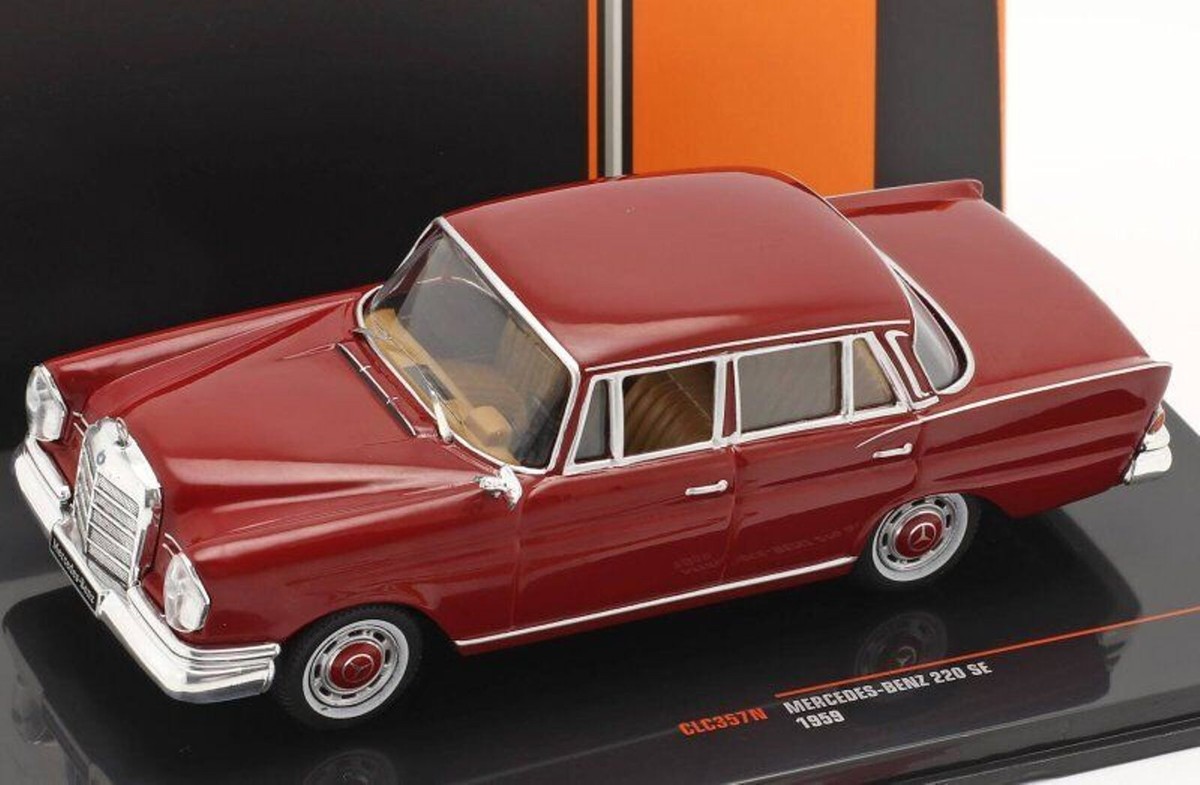 1/43 純正 Mercedes-Benz ベンツ 220 SE 1959 1/43 純正 Mercedes-Benz ベンツ 220 SE 1959 - メルカリ