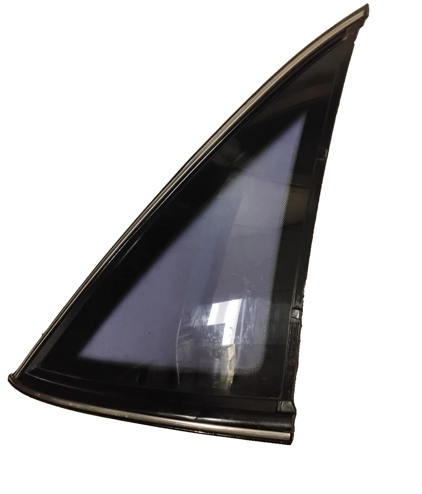 Buick Regal 4door Sedan, 1990, 1991, 1992, 1993 - 1996, Right Rear Quarter glass - Image 3 of 4