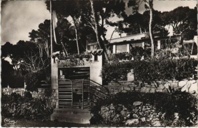 CPA CARQUEIRANNE Le Paradis Chez Justin - ca. von Hyeres-les-Palmiers (1113166)