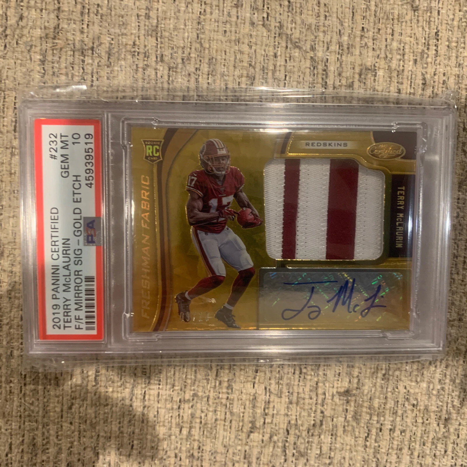 Terry McLaurin Panini Certified #232 Jersey Signature-Mirror Gold Etch