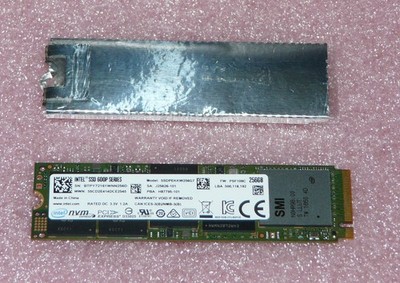 256GB Intel SSDPEKKW256G7 SSD 600P Series M.2 2280 PCIe NVMe 3.0 x4 Festplatte