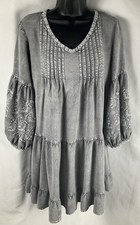 Solitaire Chambray Sz M Stone Wash Gray Embroidered Boho V-Neck Long Sleeve Top