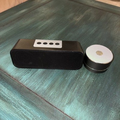 Lenrue A2 White/Black Wireless Portable Bluetooth Rechargeable Speaker Bundle