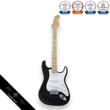 Fender Eric Clapton Stratocaster corps en aulne noir manche en érable Mid Boost