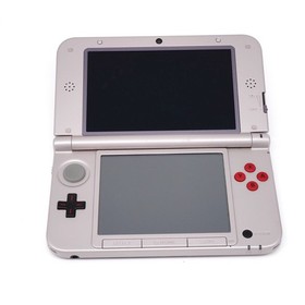 Nintendo 3DS XL Retro NES Limited Edition Game Console + extras (USA)