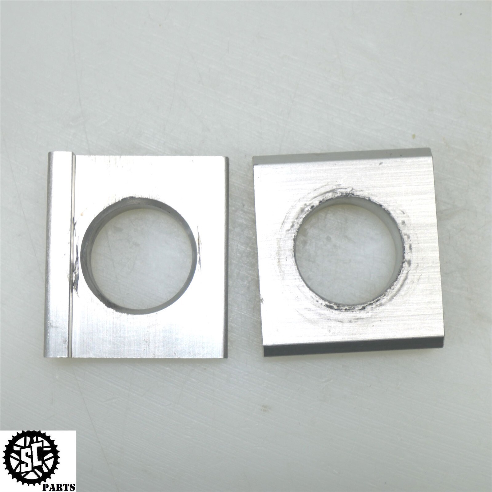 1524 YAMAHA YZF R1 REAR AXLE BLOCKS CHAIN ADJUSTER Y40 eBay