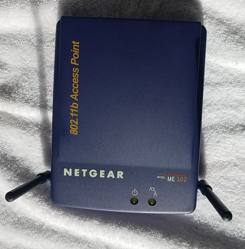 Vintage Netgear ME102 802.11b Wireless Access Point – Complete In Box – Retro