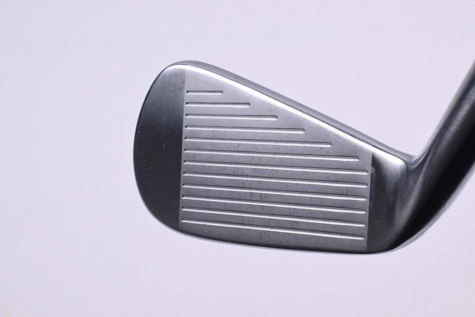 Taylormade RSI TP UDI #2 Iron / 18 Degreee / Regular Flex Graphite Shaft - Image 2 of 4