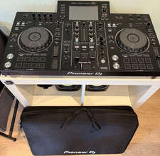 Pioneer DJ XDJ-RX2 Double Deck Controller, Built-in Mixer, Effects, Carry Case