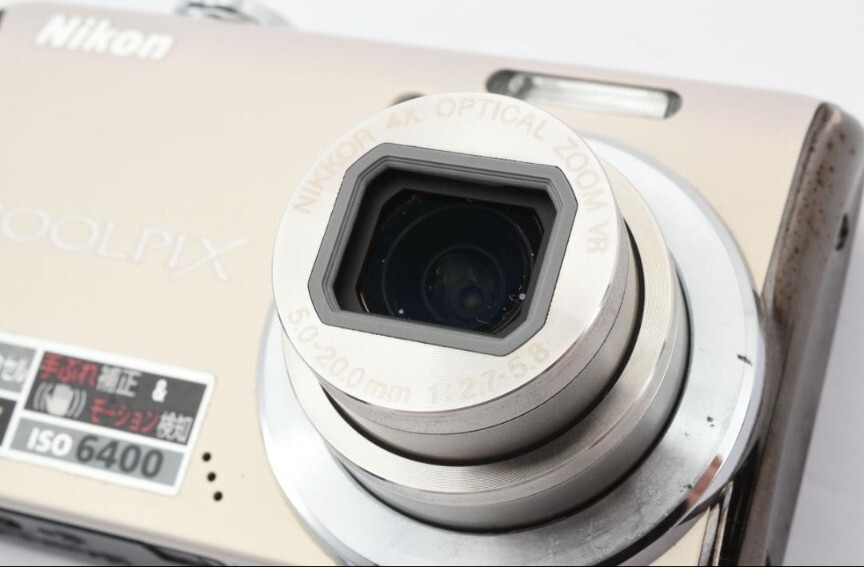 Nikon COOLPIX S620 Digital Camera Silver Japan used Tested